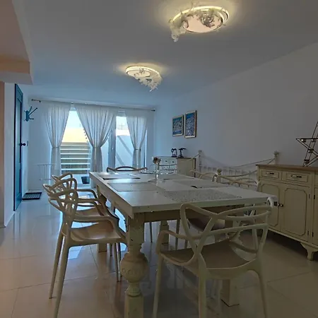 Apartment Mechechill